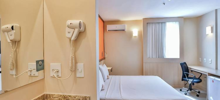 坎普斯多斯戈塔卡兹舒适酒店(Comfort Hotel Campos Dos Goytacazes)图片