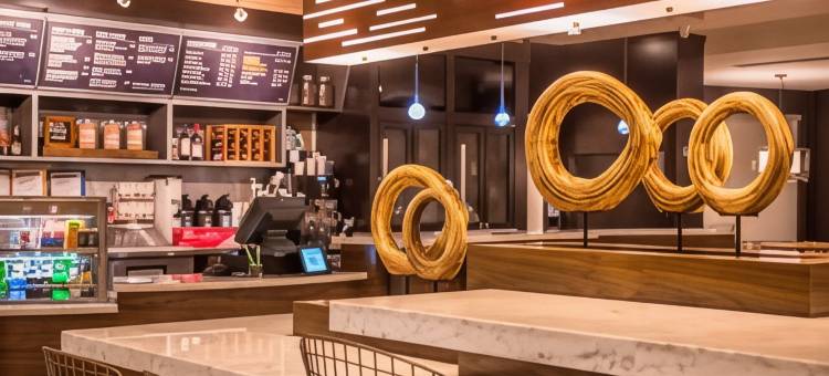 底特律法明顿山万怡酒店(Courtyard Detroit Farmington Hills)图片