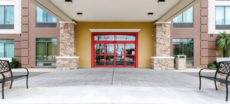 比洛西克-蒂贝维尔舒适套房酒店(Comfort Inn & Suites Biloxi-d'Iberville)图片