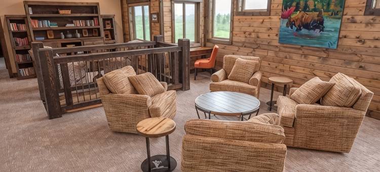 All-Season Luxury Mtn Retreat @ Lake w/ Hot Tub, Sauna & Near Hiking Trails, Ynp图片