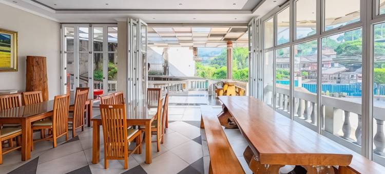 乌尔班维尤博托尔度假村-芝萨鲁亚蓬查克茂物(Urbanview Resort Botol Cisarua Puncak Bogor)图片