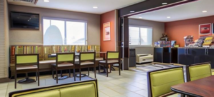 坎纳波利斯舒适酒店(Comfort Inn & Suites Kannapolis - Concord)图片