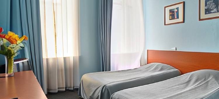 莫斯科普罗斯佩柯特18号里纳尔迪酒店(Rinaldi at Moscovsky Prospect 18 Living Quarters)图片