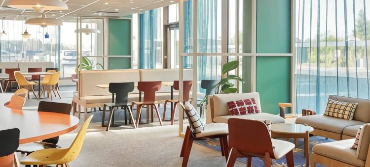 B&B酒店马恩-拉-瓦莱Val D'Europe(B&B Hotel Marne-la-Vallée Val d'Europe)图片