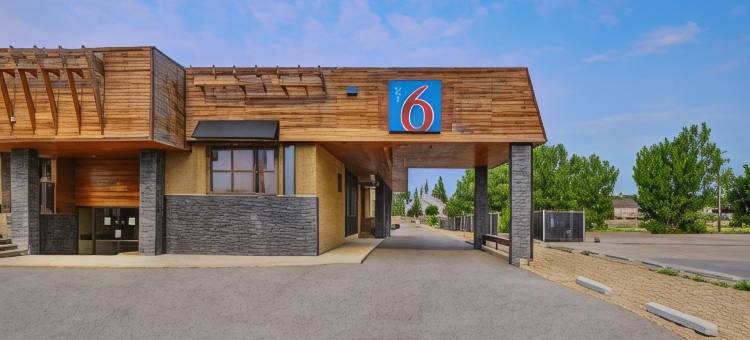 亚伯达布鲁克斯 6 号汽车旅馆酒店(Motel 6 Brooks, AB)图片