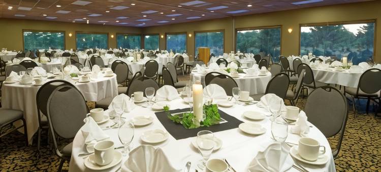"奥克博吉湖度假村和会议中心"(Lake Okoboji Resort and Conference Center)图片