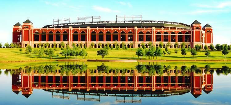 阿林顿速8酒店-近AT＆T体育场(Super 8 by Wyndham Arlington Near at&T Stadium)图片