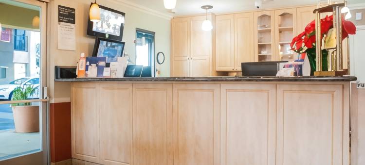 印地欧温德姆速8酒店(Super 8 by Wyndham Indio)图片