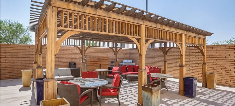 钱德勒贝斯特韦斯特优质套房酒店(Best Western Plus Chandler Hotel  Suites)图片