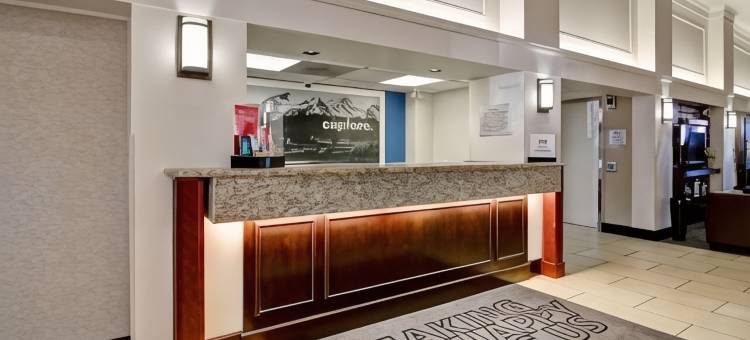 希尔顿欢朋套房酒店-卡尔加里西机场(Hampton Inn & Suites by Hilton Calgary-Airport)图片