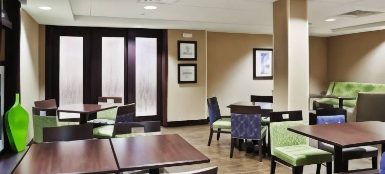 希尔顿欢朋酒店-苏福尔斯市(Hampton Inn Sioux Falls)图片