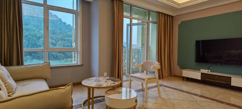 九龙山望海楼民宿(海滨路分店)图片