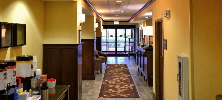 希尔顿欢朋酒店-日内西奥(Hampton Inn Geneseo)图片