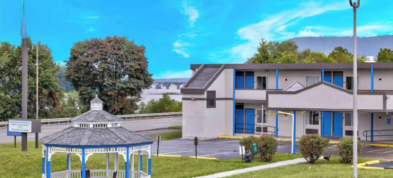 宾州哈立斯堡 6 号汽车旅馆 - 近宾州展览中心(Motel 6 Harrisburg, PA – Near PA Expo Center)图片