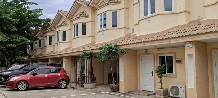 罗姆鲁艾蒂度假村(Romruedee Resort)图片