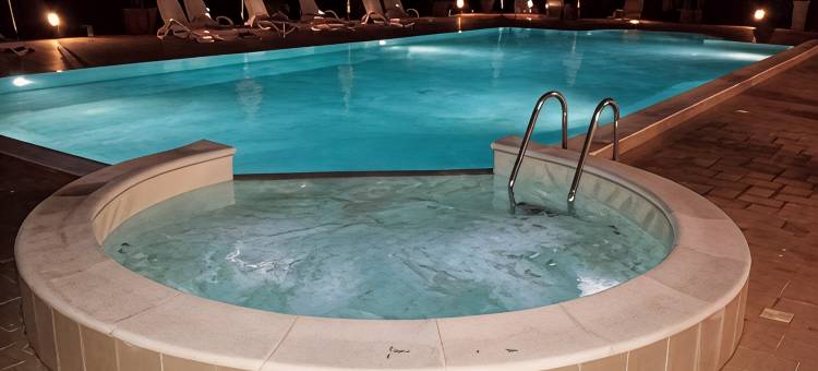 西里尼亚诺美酒度假村农庄酒店(Agriturismo Sirignano Wine Resort)图片