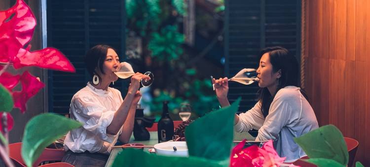 泸沽湖神隐设计师民宿图片