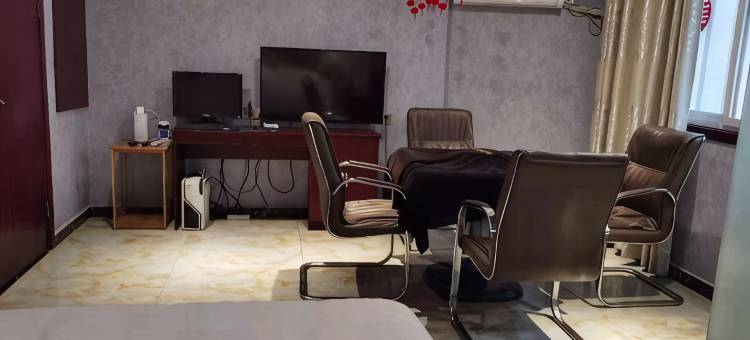 派柏·云酒店(台儿庄古城西门入口店)图片