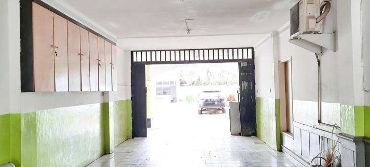 罗马宣言伊斯兰教酒店 红门(Roemah Proklamasi Syariah Mitra RedDoorz)图片