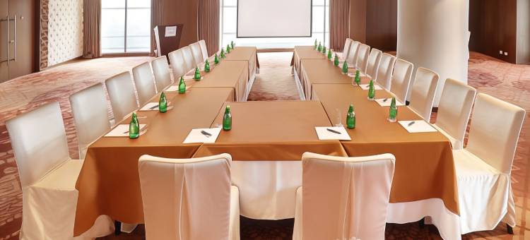 达卡高尔山皇冠假日酒店(Crowne Plaza Dhaka Gulshan)图片