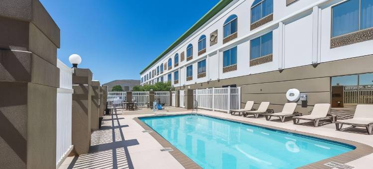 Wingate by Wyndham Sulphur Near Lake Charles图片
