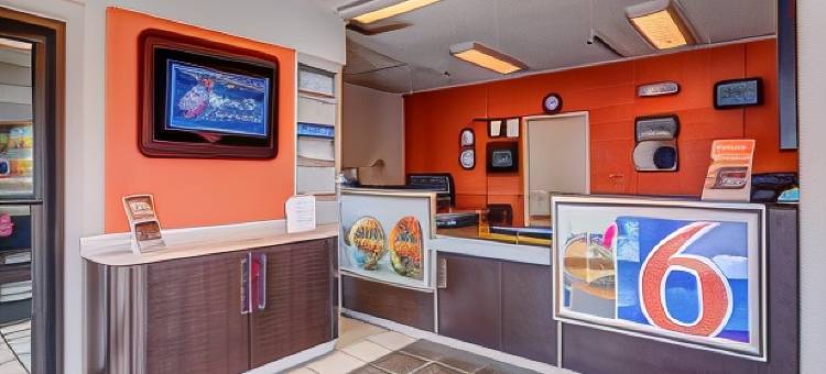 诺福克6号汽车旅馆(Motel 6 Norfolk, VA)图片