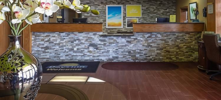 克林顿戴斯酒店(Days Inn by Wyndham Clinton)图片