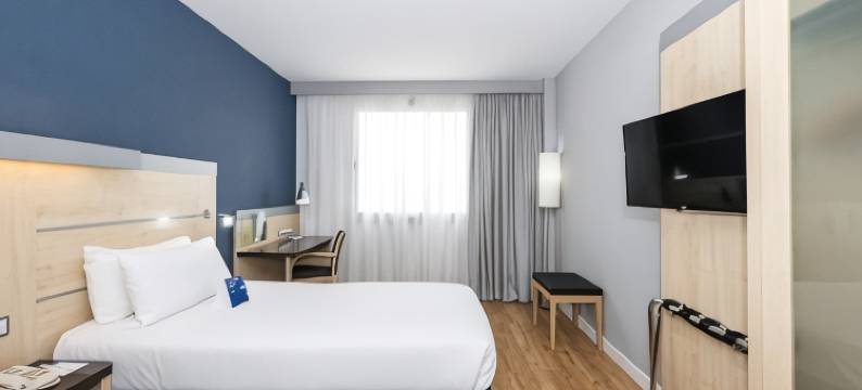 Holiday Inn Express 巴塞罗那 - 市22 @(Holiday Inn Express BARCELONA - CITY 22@ by IHG)图片