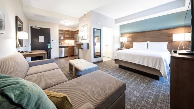 Staybridge Suites-那不勒斯-马可岛(Staybridge Suites NAPLES - MARCO ISLAND by IHG)