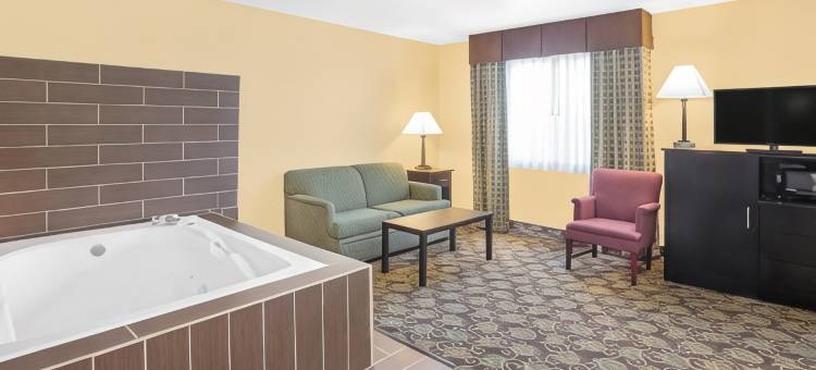 霍兰德呗盟套房酒店(Baymont by Wyndham Holland)图片