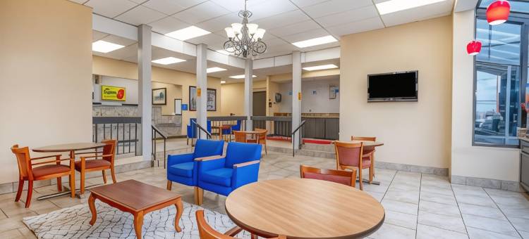 温德姆速8酒店 佩里斯堡/托莱多(Super 8 by Wyndham Perrysburg/Toledo)图片