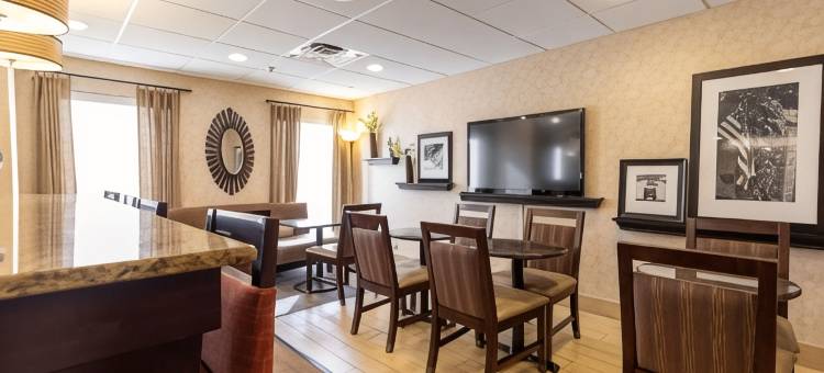 库塔瓦埃迪维尔欢朋酒店(Hampton Inn Kuttawa/Eddyville)图片