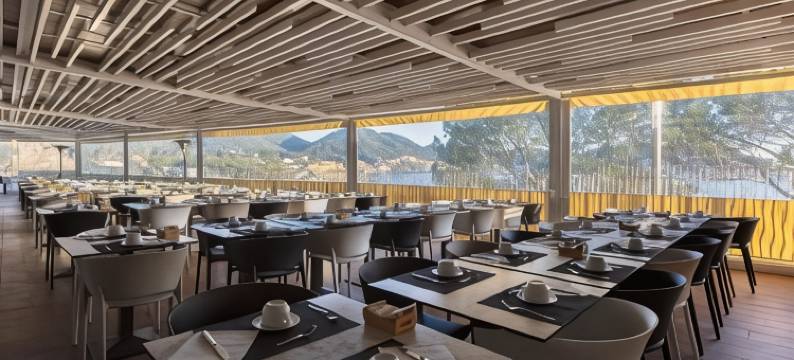 伊维萨卡拉布兰卡俱乐部酒店(Invisa Hotel Club Cala Blanca)图片