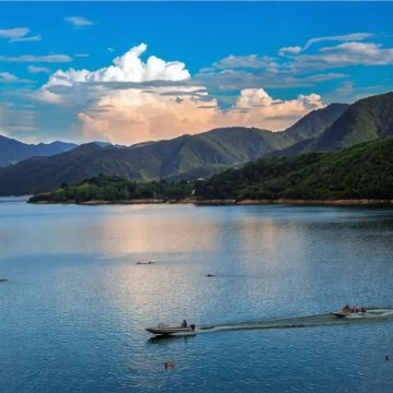 安徽金寨+天堂寨+六安市金寨县马鬃岭风景区+梅山水库风景区3日2晚私家团