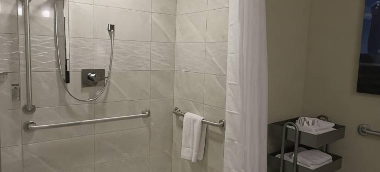 圣约翰机场贝斯特韦斯特优质套房酒店(Best Western Plus St. Johns Airport Hotel and Suites)图片