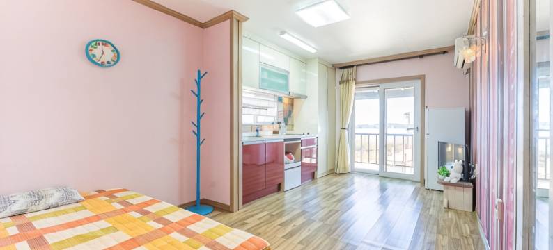 瑞昌红风车阿提昂旅馆(Seocheon Red Windmill Attiang Pension)图片