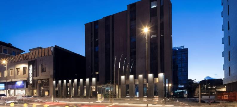 行政套房贝斯特韦斯特优质酒店(Best Western Plus Executive Hotel and Suites)图片