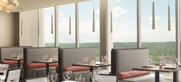 希尔顿逸林会议酒店(DoubleTree by Hilton Cedar Rapids Convention Complex)图片