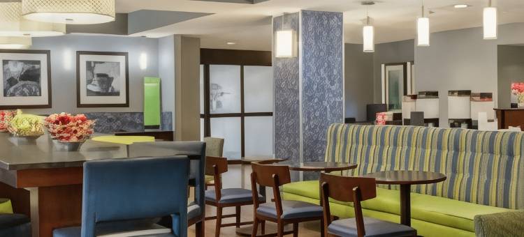 伯明翰特鲁斯维尔欢朋酒店(Hampton Inn Birmingham/Trussville)图片