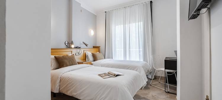阿古尔酒店(Hotel Agur)图片