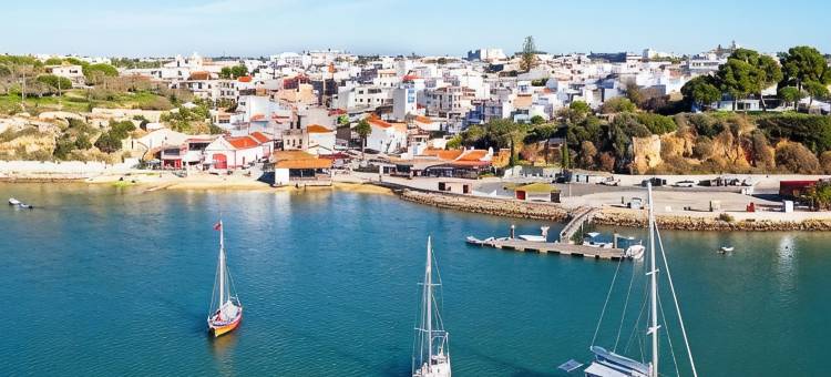 Sea and Pool at Vila da Praia - Near the beach and very close to Alvor villag图片