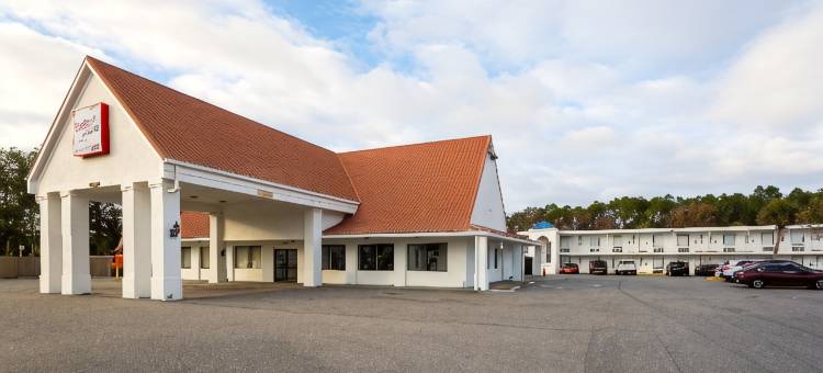 杰克逊维尔机场美吟酒店(Baymont by Wyndham Jacksonville Airport)图片