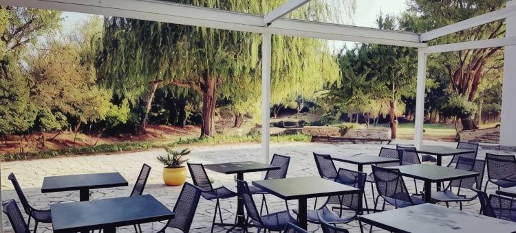 宜必思快捷阿尔斯会议中心酒店(Ibis Budget Arles Palais des Congres)图片