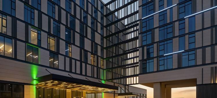 迪拜阿勒马克图姆机场假日酒店(Holiday Inn Dubai Al-Maktoum Airport)图片