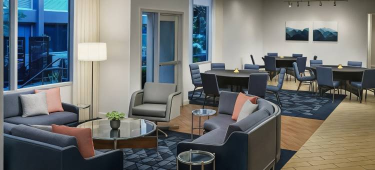 洛杉矶伍德兰希尔斯万怡酒店(Courtyard Los Angeles Woodland Hills)图片