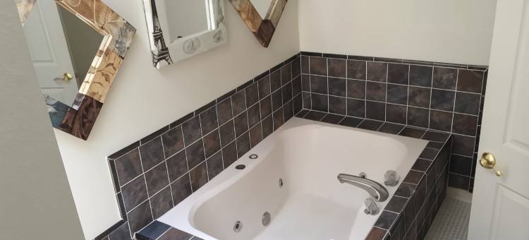 凯霍加福尔斯经济型汽车旅馆(Economy Inn Cuyahoga Falls)图片