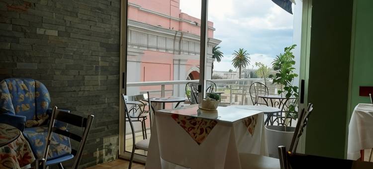 德拉广场酒店(De la Plaza Hotel)图片
