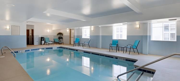 机场会议中心舒适套房酒店(Comfort Inn & Suites Airport Convention Center)图片