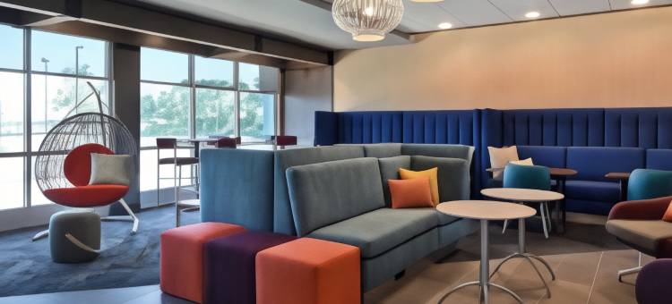 奥本希尔顿特鲁酒店(Tru by Hilton Auburn)图片