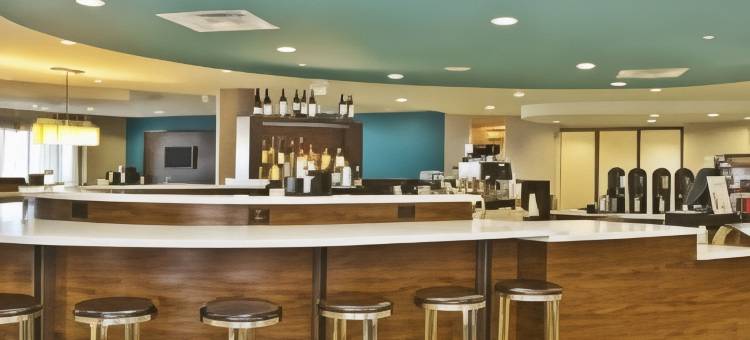 格尔夫波特海滨万豪万怡酒店(Courtyard by Marriott Gulfport Beachfront)图片